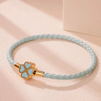 Pulsera Trenzada de Cuero con Trébol de 4 Hojas azul