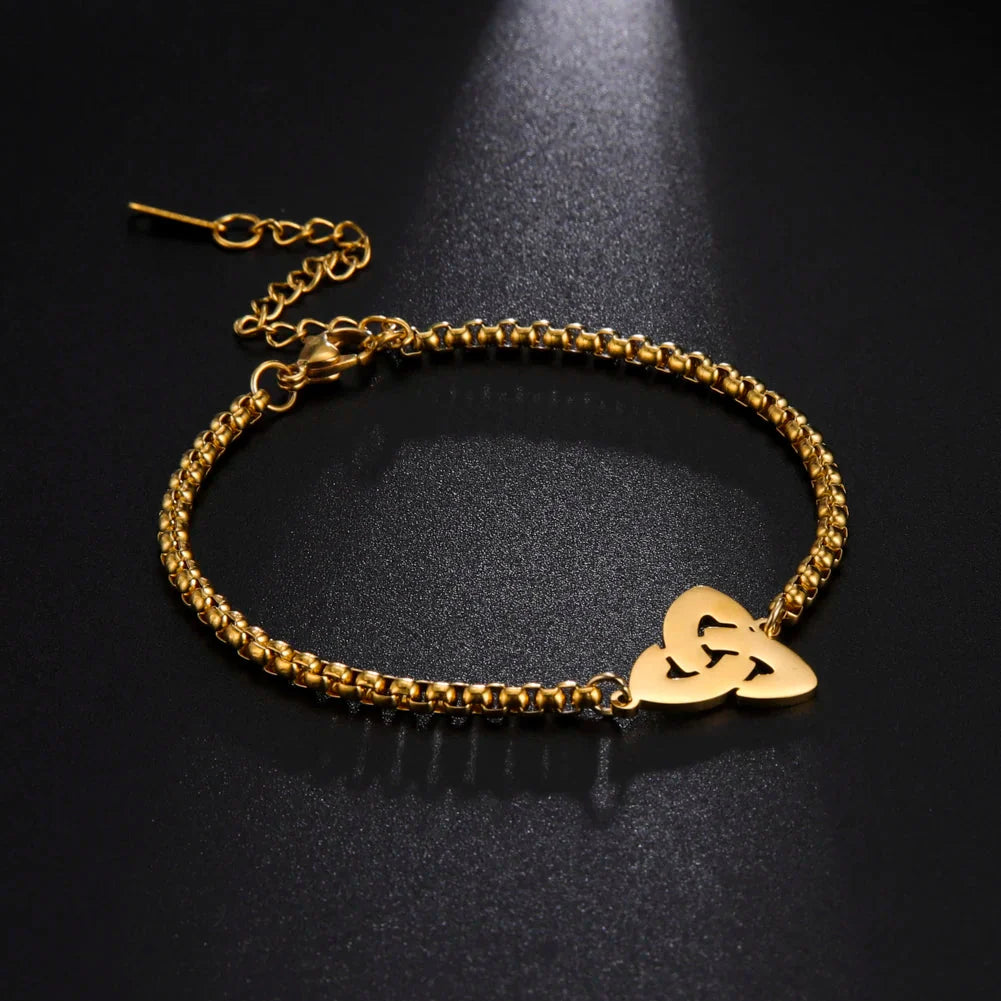 Pulsera Triquetra Nudo de la Trinidad Irlandés oro