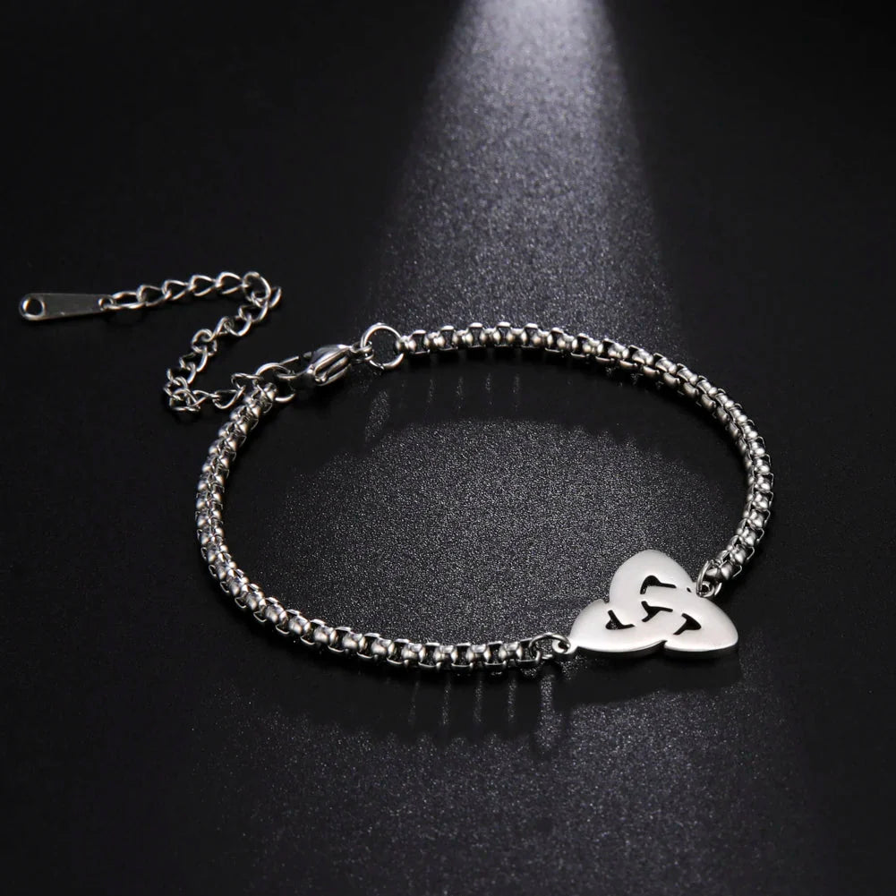 Pulsera Triquetra Nudo de la Trinidad Irlandés plata