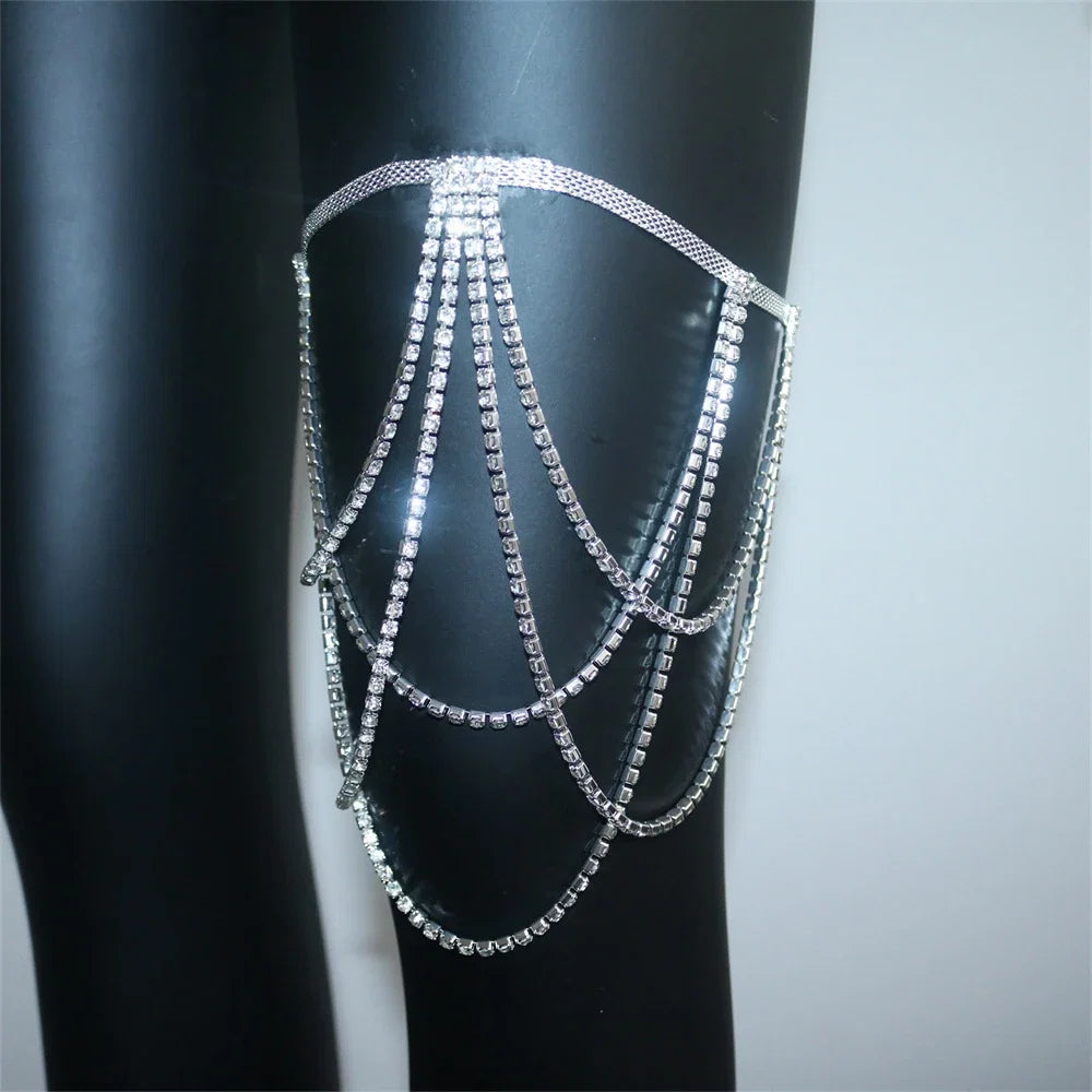 Cadena para muslo de pedrería - joya de pierna para mujer plata