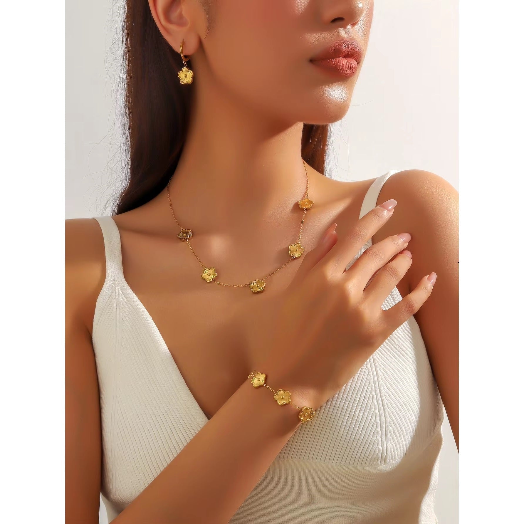 Estuche de 3 Joyas Margaritas Oro