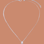 Collar con Colgante Fino en Forma de Gota de Agua plata