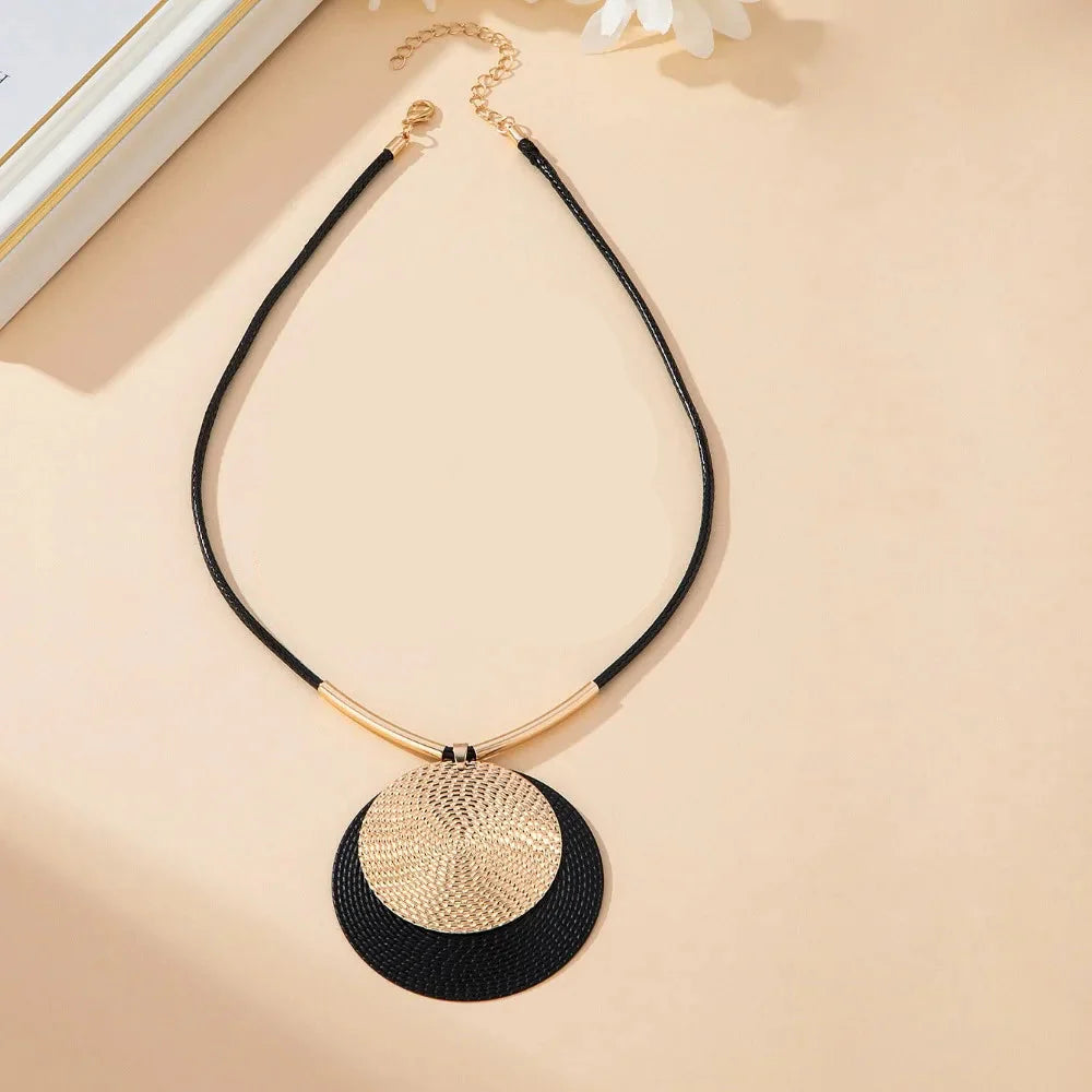 Collar con Gran Colgante Redondo Bohemio Chic
