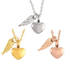 Collar relicario con colgante de alas de ángel y corazón