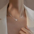 Collar con Colgante de Paloma