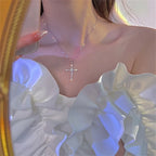 Collar con Colgante de Cruz en Circonio