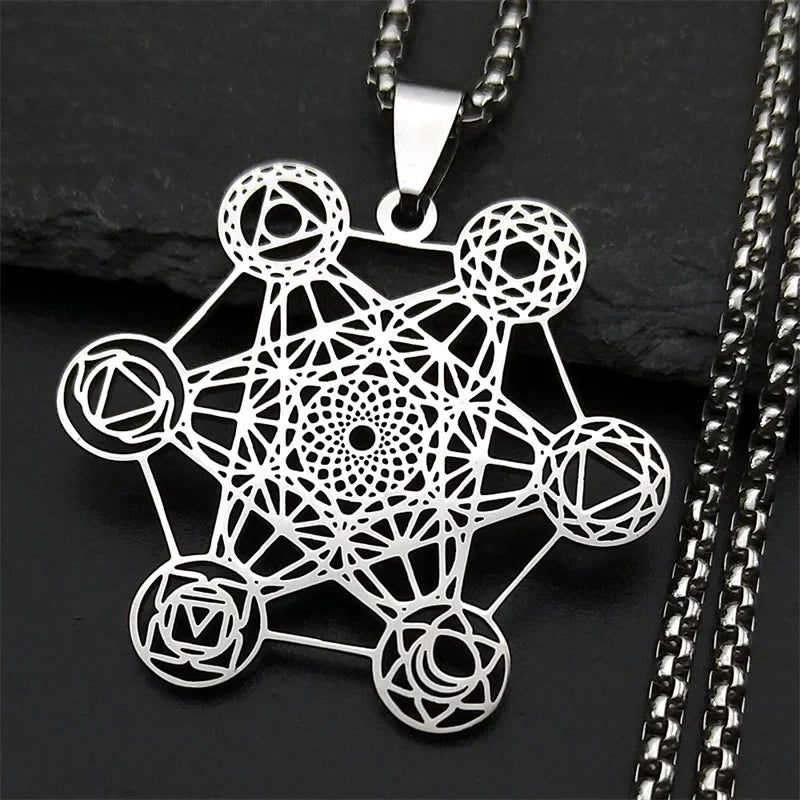 Collar con Colgante Cubo de Metatrón plateado