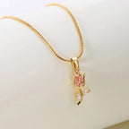 Collar con colgante de flor de tulipán en circonio rosa