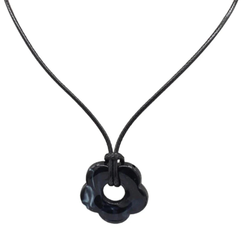 Collar con Colgante de Flor Estilo Romántico negro