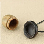 Collar con Colgante de Bellota en Madera