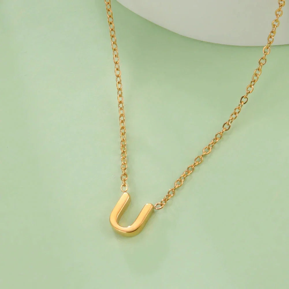 Collar con colgante de inicial - letra 