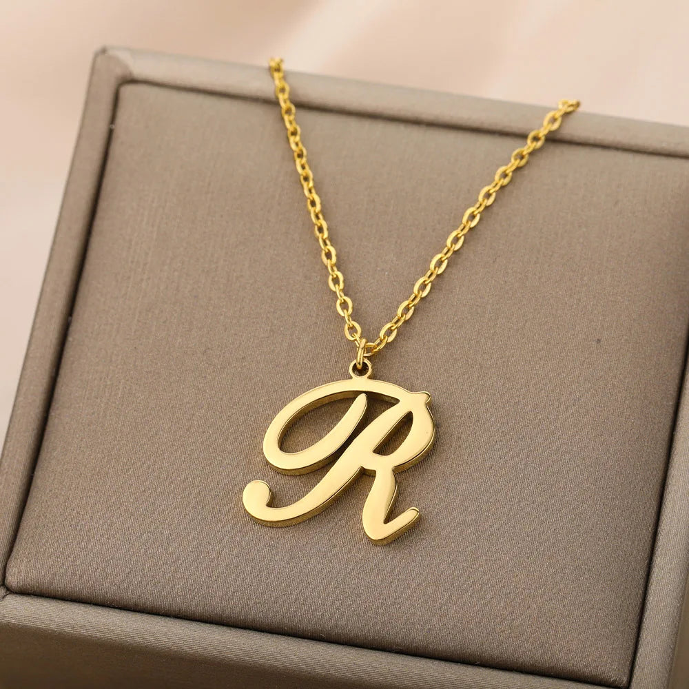 Collar con colgante de inicial para mujer