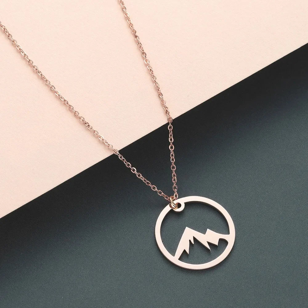 Collar con Colgante de Montaña para Hombre o Mujer oro rosa