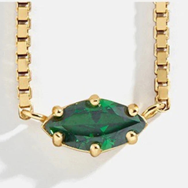 Collar con colgante de piedra natal en forma de ojo mayo