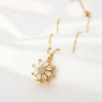 Collar con Colgante Giratorio Flor Antiestrés para Mujer