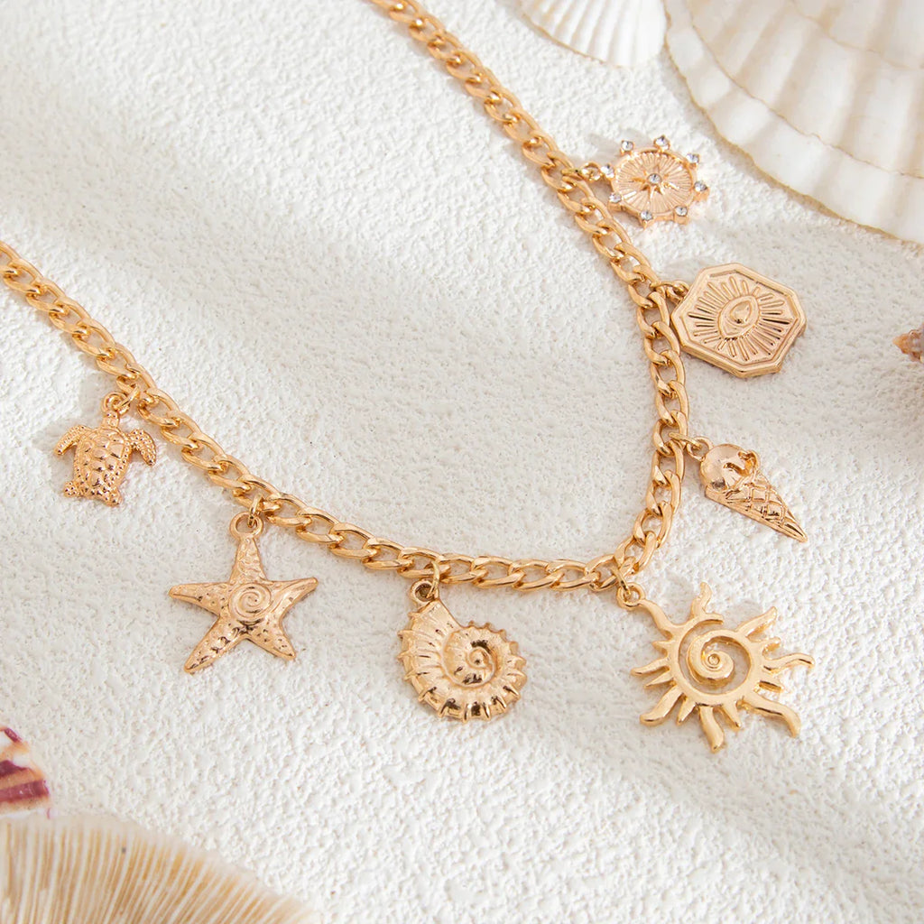 Collar con Colgante de Sol y Conchas 2
