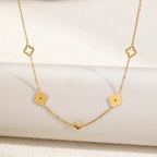 Collar con Colgante de Trébol de 4 Hojas en oro