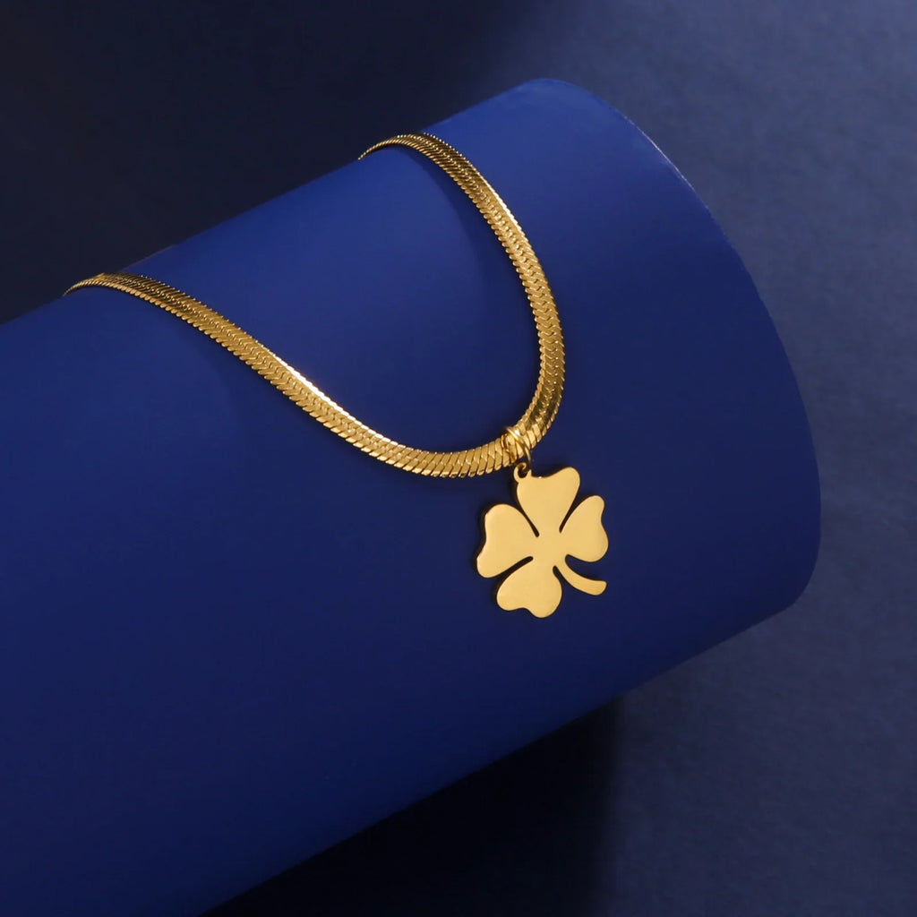 Collar con Colgante de Trébol de 4 Hojas de la Suerte oro