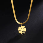 Collar con Colgante de Trébol de 4 Hojas de la Suerte oro
