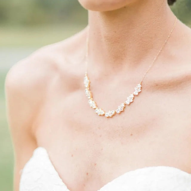 Collar para Espalda de Boda