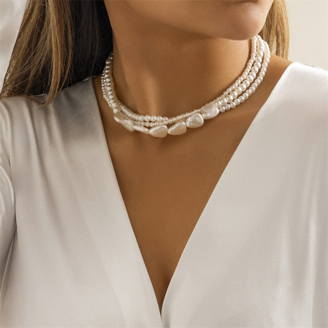 Collar de Perlas Blancas Corto para Mujer