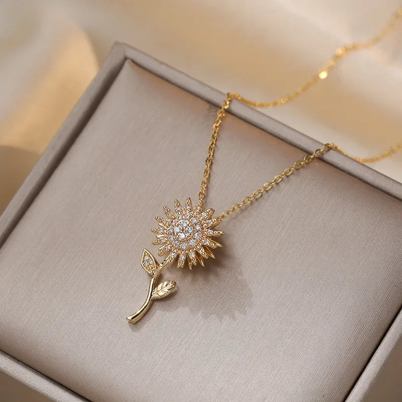 Collar Elegante con Largo Colgante de Flor de Girasol