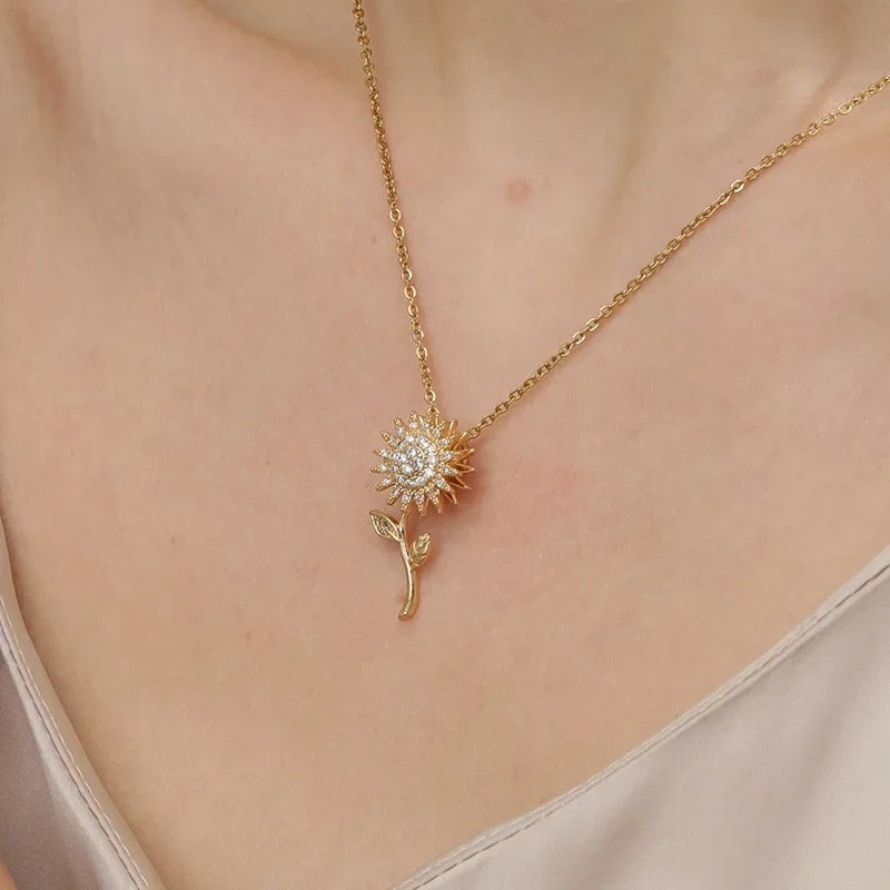 Collar Elegante con Largo Colgante de Flor de Girasol