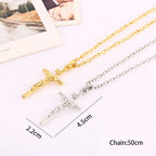 Collar con Cruz Colgante Jesús