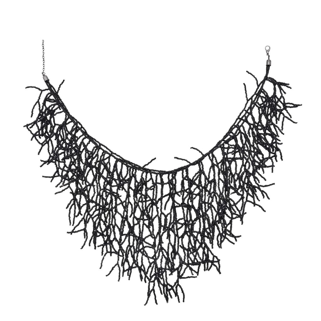 Collar y colgante de babero de coral negro
