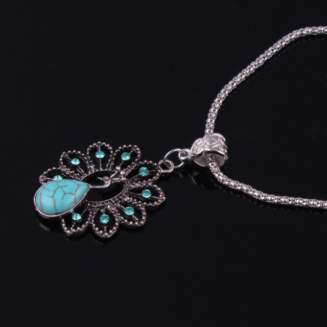 Collar Étnico de Plata con Turquesa