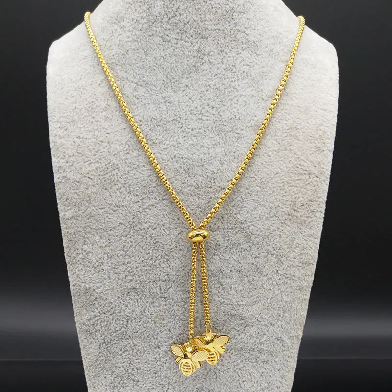 Collar con Colgante de Abeja en Oro
