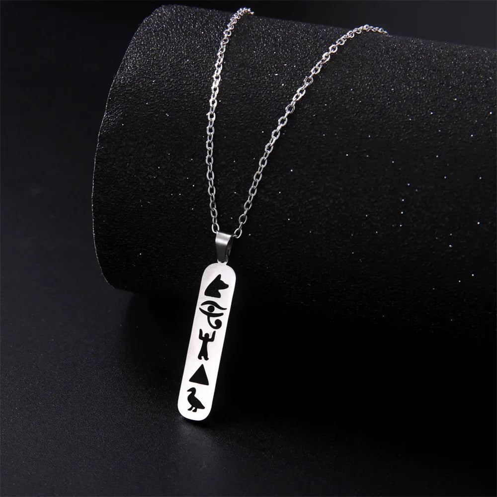 Collar con Colgante Cartucho Jeroglíficos Egipcio