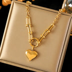Heart Pendant Choker Necklace gold