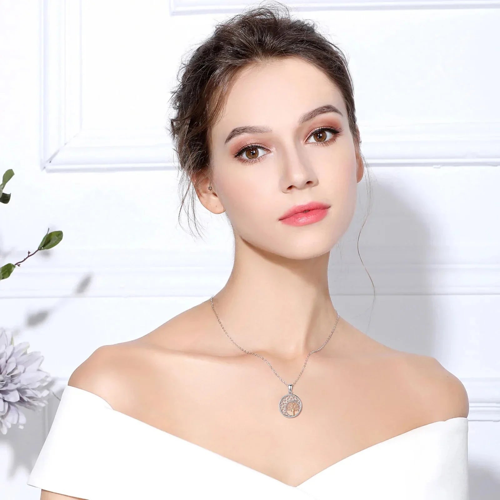 Collar con Colgante Elegante Árbol de la Vida para Mujer