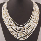 Collar Colgante Étnico Africano Multicapa blanco