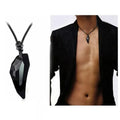 Collar con Colgante de Diente Falso de Lobo