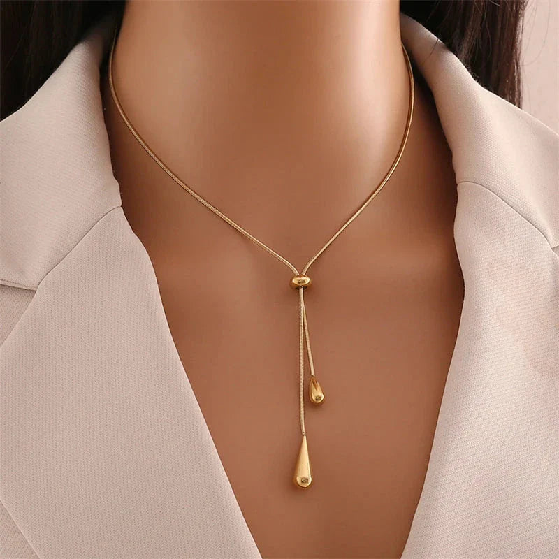 Collar Colgante Gotas de Agua Finas