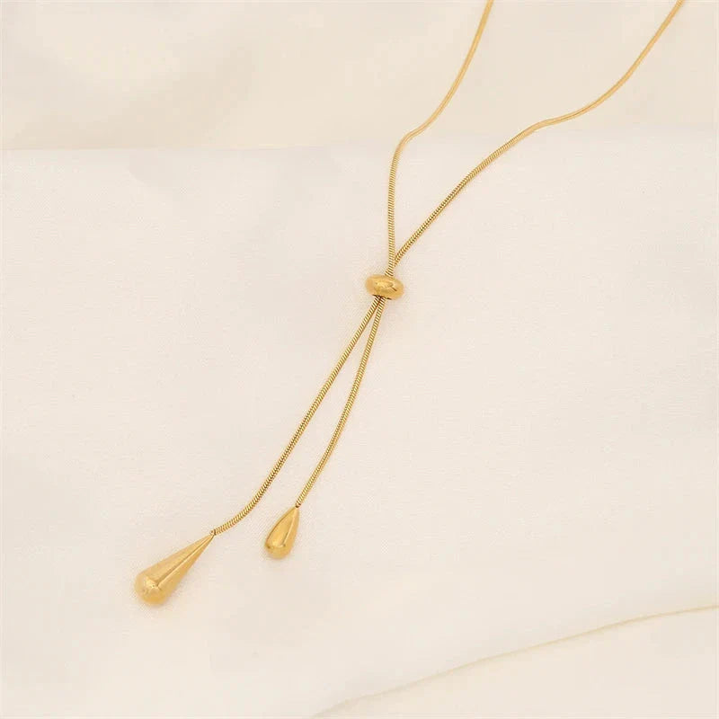 Collar Colgante Gotas de Agua Finas