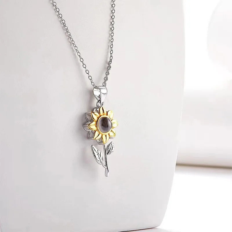 Collar con Colgante de Flor de Girasol