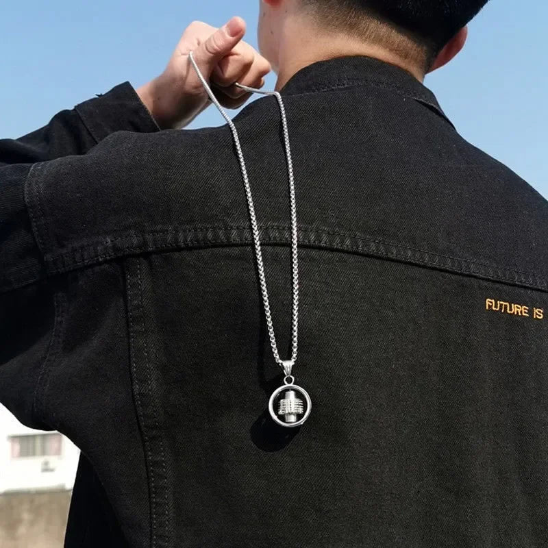 Collar Colgante Hombre Giratorio Anti-Estrés