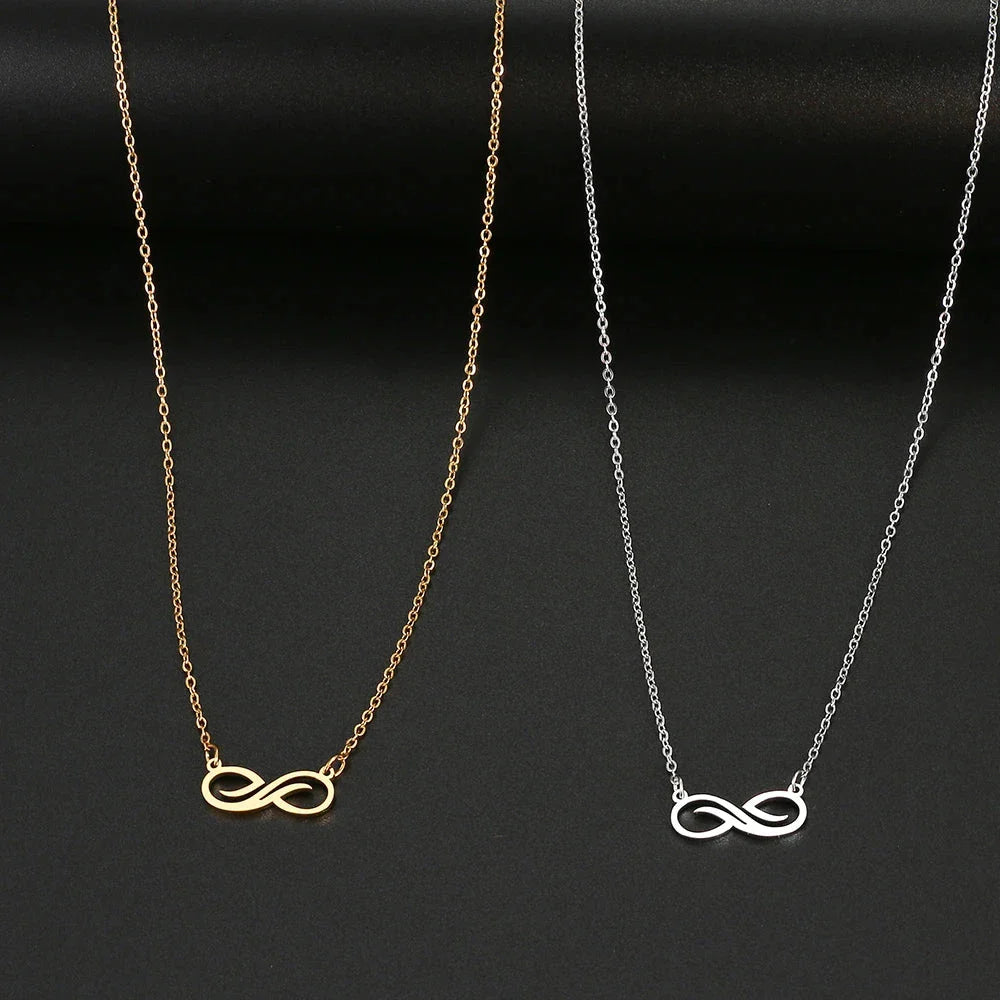 Collar Colgante Infinito Dorado para Mujer plata