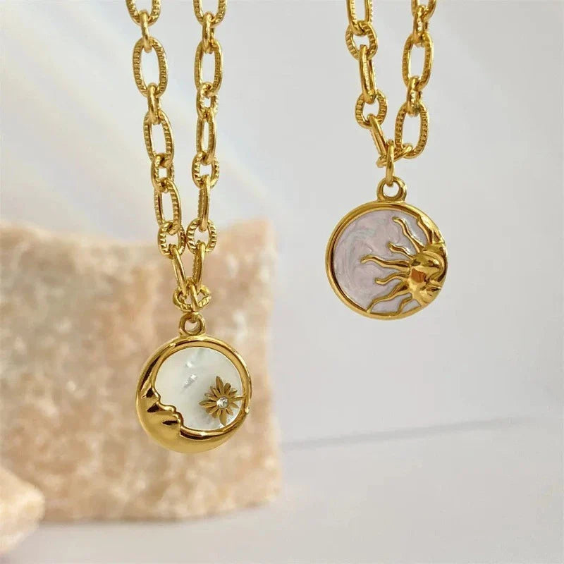 Collar Colgante Luna o Sol Redondo