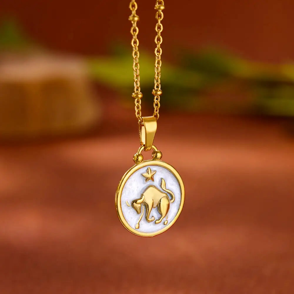 Collar Colgante Oro y Blanco Signo del Zodiaco 12 Constelaciones tauro