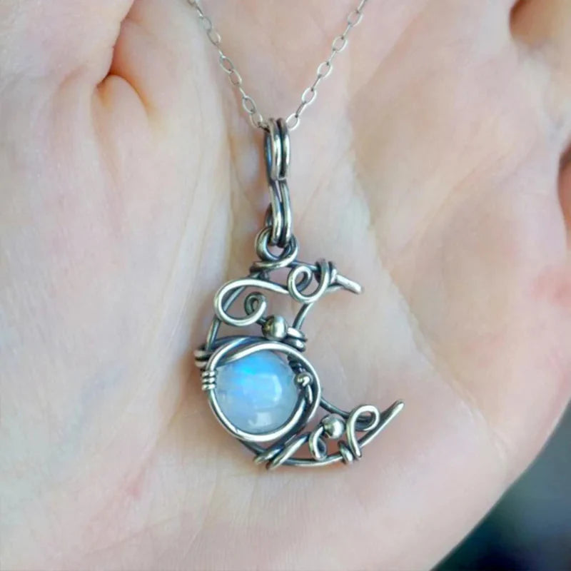 Collar con Colgante de Piedra de Luna Vintage c