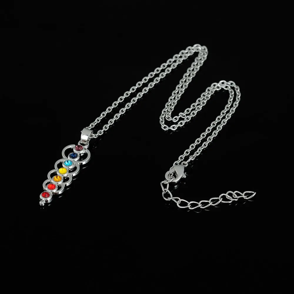 Collar con Colgante de Piedras 7 Chakras para Mujer