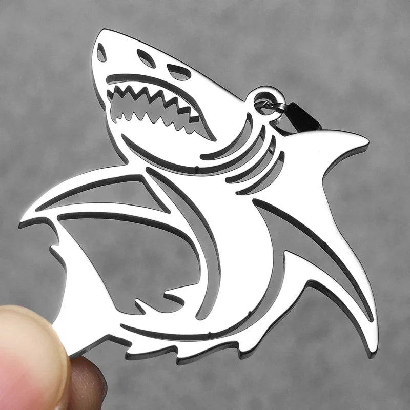 Collar con Colgante de Tiburón para Hombre