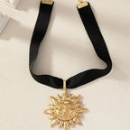 Collar con Colgante Sol Vintage