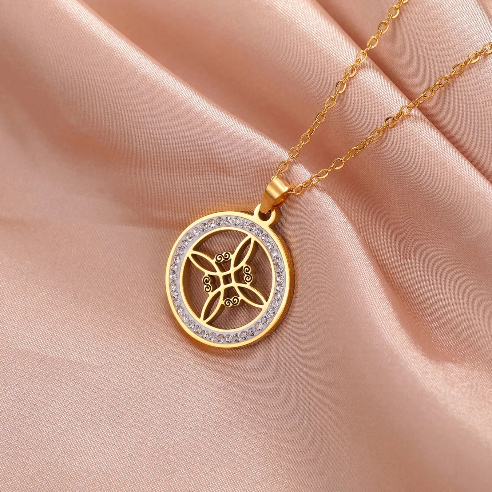 Collar Colgante Wicca Nudo de Bruja Amuleto de Protección oro
