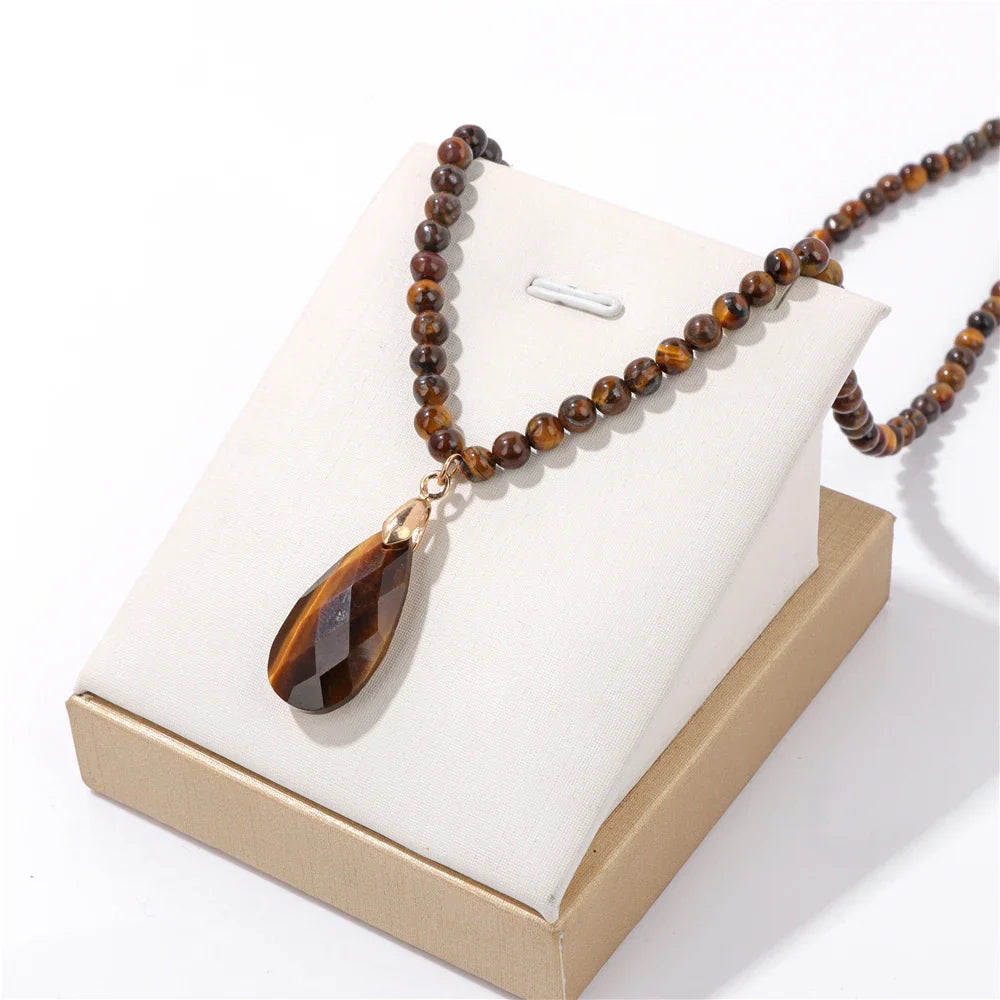 Collar de Piedra Ojo de Tigre y Colgante