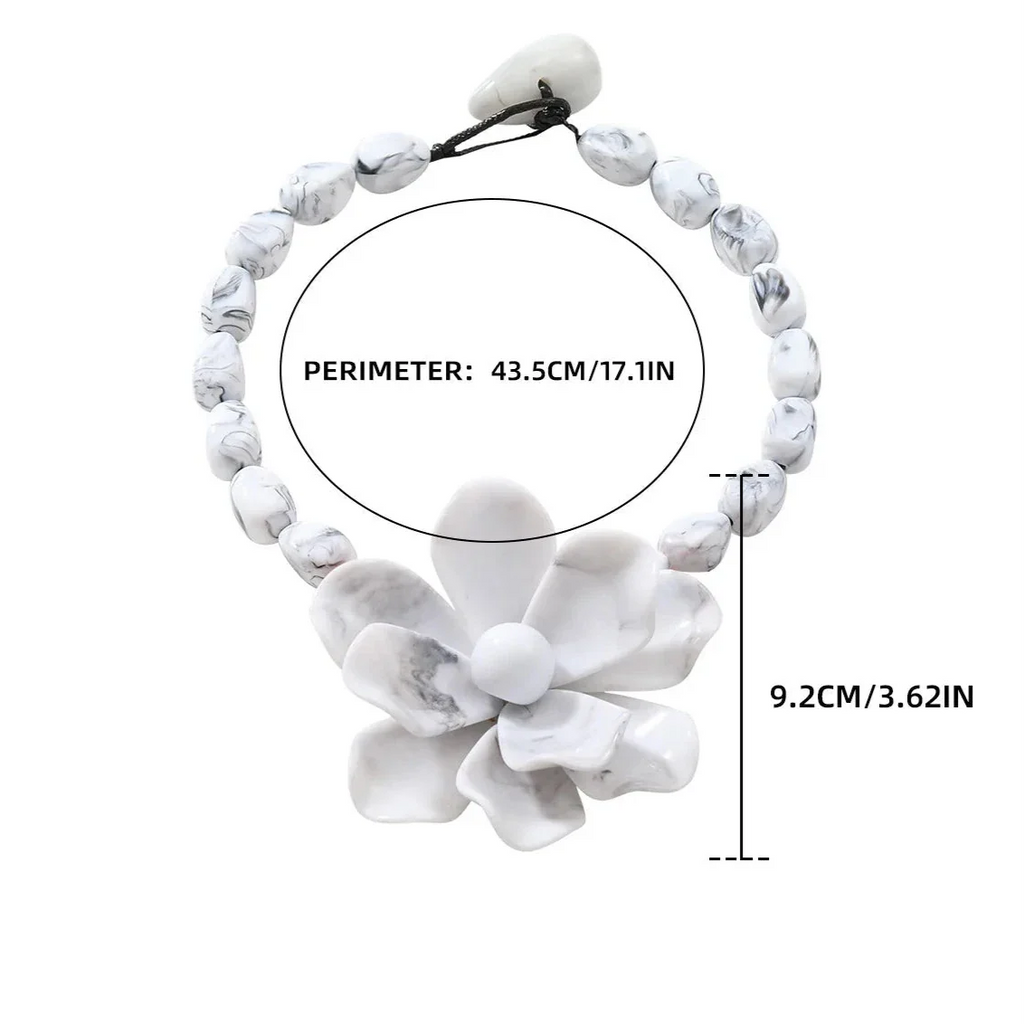 Collar Gargantilla con Gran Colgante de Flor 